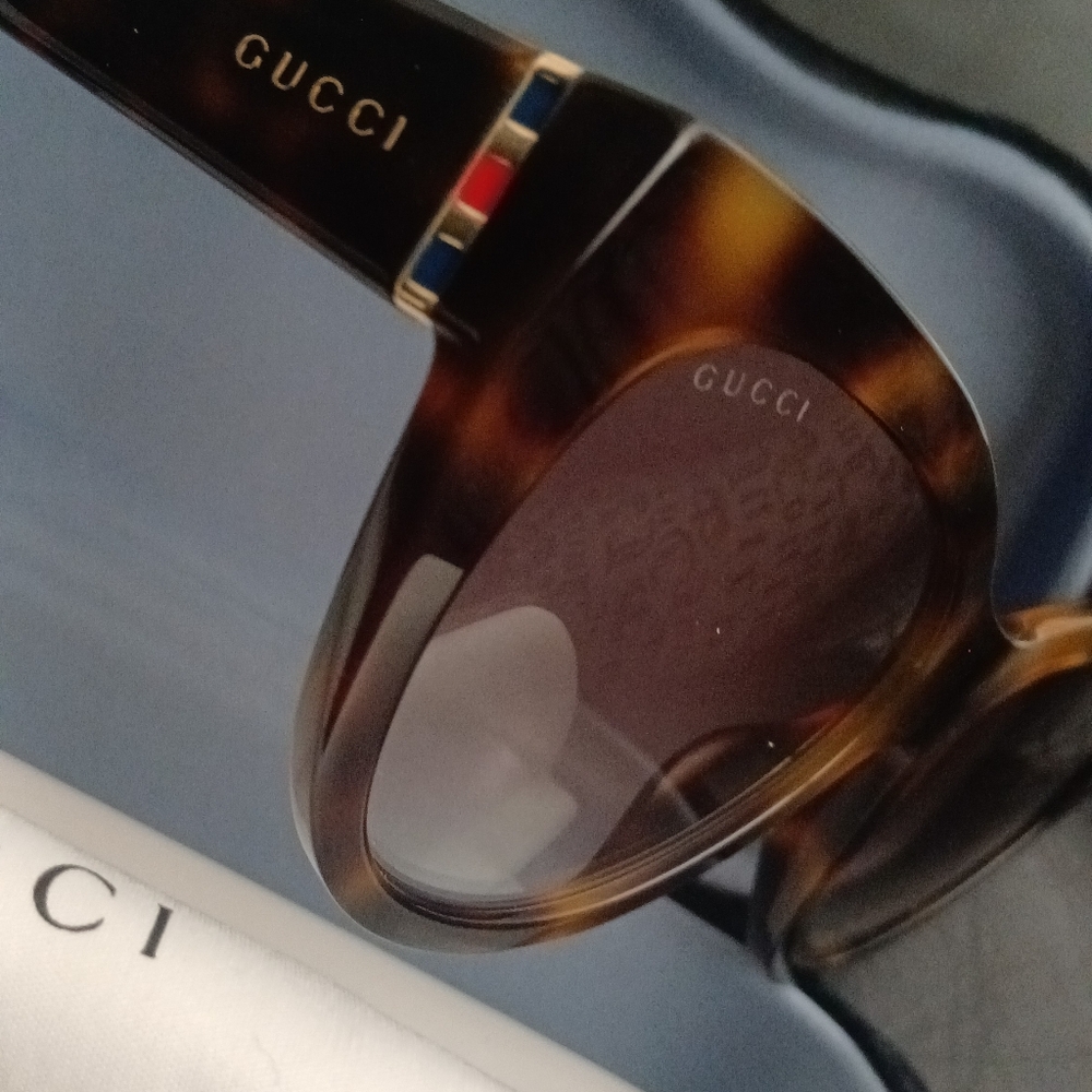 Authentic GUCCI sunglasses Havana Case Made In Italy - Picture 11 of 16